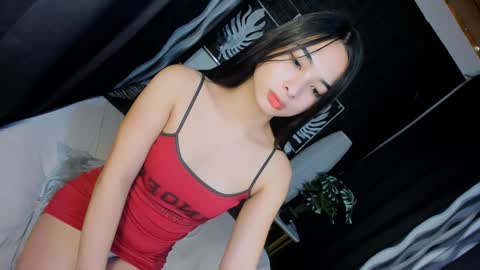 Hannah online show from 02-26-25, 01:11