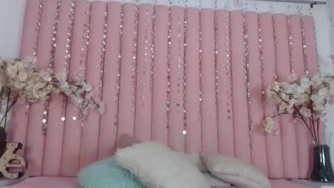 Hanna Venza online show from 12-21-25, 12:45