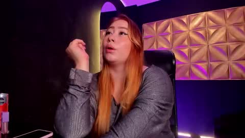 hannamartinn_ online show from 09-17-25, 03:35