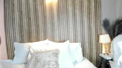 HannaPaola online show from 01-31-26, 10:41