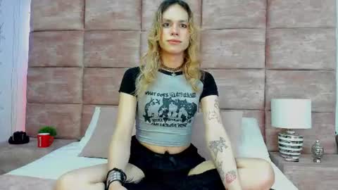 hannatayllor online show from 07-27-26, 05:36