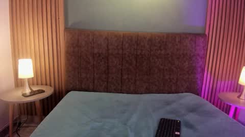 hannawen_ online show from 02-18-26, 12:34