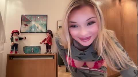  FREE LIMITED online show from 10-14-25, 03:02