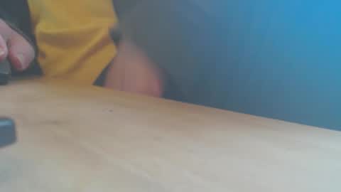 hannes_k online show from 10-11-25, 09:19