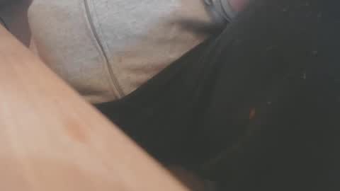 hannes_k online show from 01-08-26, 06:37