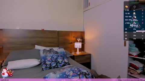 taylor live   online show from 12-11-24, 01:58