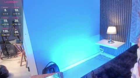 hannyk_ online show from 03-24-26, 11:37