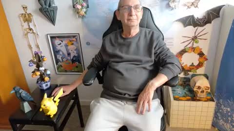 charly online show from 10-08-25, 09:18