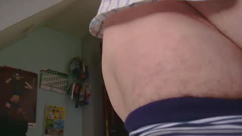 Snapshot of hansmart chatting on 04-23-26, 12:04 tom online show from 04-23-26, 12:04