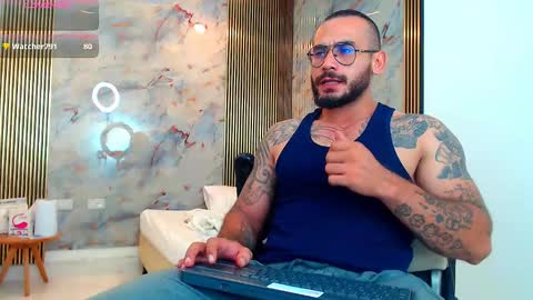 hanz_col online show from 02-06-25, 09:11