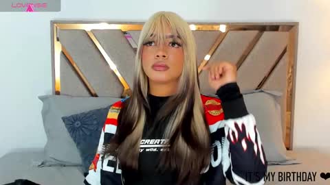 Snapshot of hanz_sex chatting on 12-11-24, 12:12 Hanz  online show from 12-11-24, 12:12