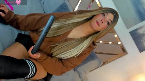 Snapshot of hanz_sex chatting on 09-13-25, 10:31 Hanz  online show from 09-13-25, 10:31