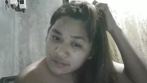 Snapshot of happy00725310 chatting on 11-27-25, 01:02 happy00725310 online show from 11-27-25, 01:02