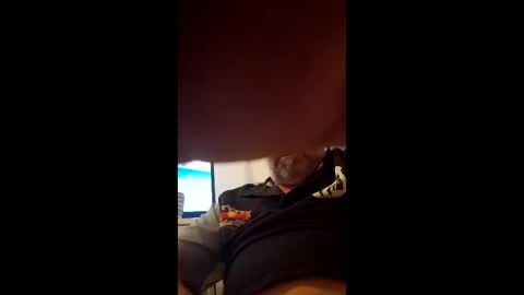 Snapshot of happydick69a chatting on 02-08-26, 04:38 happydick69a online show from 02-08-26, 04:38