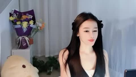 Daisy online show from 04-13-26, 02:22