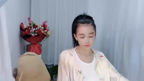 Daisy online show from 05-19-26, 03:51