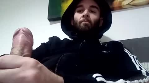 Snapshot of happyguy00000 chatting on 01-18-25, 01:41 Calvin Secret online show from 01-18-25, 01:41