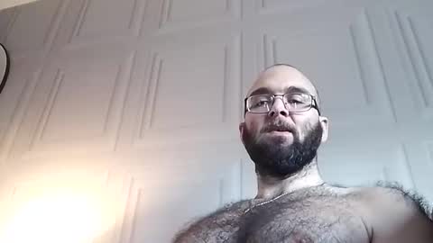 Snapshot of happyguy00000 chatting on 02-16-26, 02:46 Calvin Secret online show from 02-16-26, 02:46