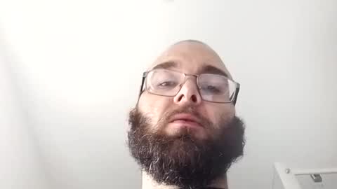 Snapshot of happyguy00000 chatting on 03-09-26, 11:25 Calvin Secret online show from 03-09-26, 11:25