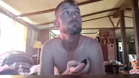 Snapshot of happyguy848 chatting on 11-17-25, 04:57 happyguy848 online show from 11-17-25, 04:57