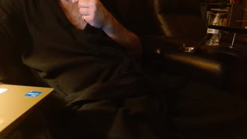 Snapshot of happyhogan1 chatting on 12-10-24, 08:40 Jhonassmann12 online show from 12-10-24, 08:40