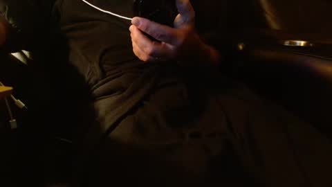 Snapshot of happyhogan1 chatting on 02-23-25, 02:40 Jhonassmann12 online show from 02-23-25, 02:40