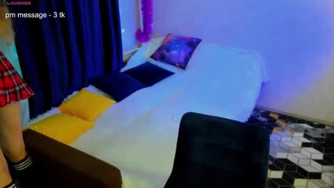 Snapshot of happystephanie chatting on 03-08-25, 08:14 Stephanie online show from 03-08-25, 08:14