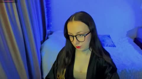 Snapshot of happystephanie chatting on 10-23-25, 04:50 Stephanie online show from 10-23-25, 04:50