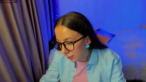 Snapshot of happystephanie chatting on 10-26-25, 04:46 Stephanie online show from 10-26-25, 04:46