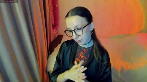 Snapshot of happystephanie chatting on 11-07-25, 05:57 Stephanie online show from 11-07-25, 05:57