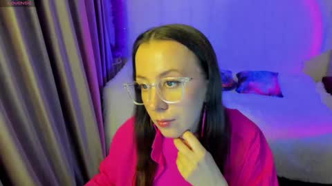 Snapshot of happystephanie chatting on 11-09-25, 03:54 Stephanie online show from 11-09-25, 03:54