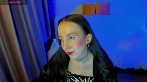 Stephanie online show from 02-04-26, 07:53