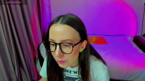 Stephanie online show from 02-18-26, 07:54