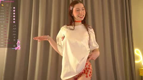 Vivy online show from 02-14-25, 08:31