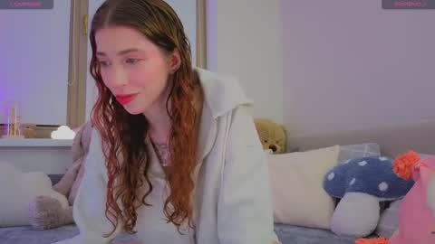 Vivy online show from 10-06-25, 08:17