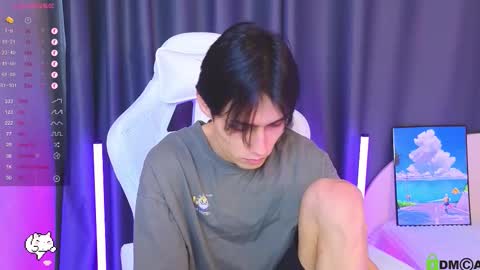 Mark online show from 11-30-25, 04:44