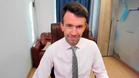 Steve online show from 09-21-25, 12:18