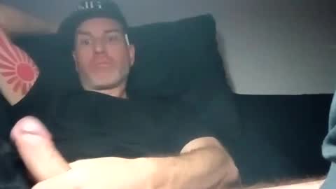 Snapshot of hardandproud27 chatting on 10-12-25, 08:52 hardandproud27 online show from 10-12-25, 08:52