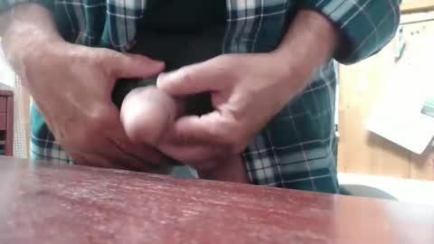 Brad online show from 11-10-25, 05:39