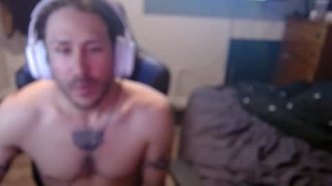 Snapshot of hardcock4142 chatting on 03-07-26, 04:31 HardCockBoi online show from 03-07-26, 04:31