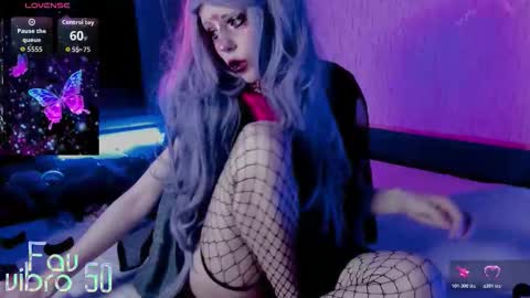 Mia online show from 11-09-25, 10:08