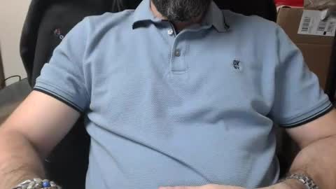 Snapshot of hardcoremike35 chatting on 10-25-25, 01:40 HcoreMike online show from 10-25-25, 01:40