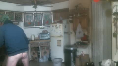 Snapshot of hardinhand44 chatting on 01-12-25, 01:42 john nobles online show from 01-12-25, 01:42