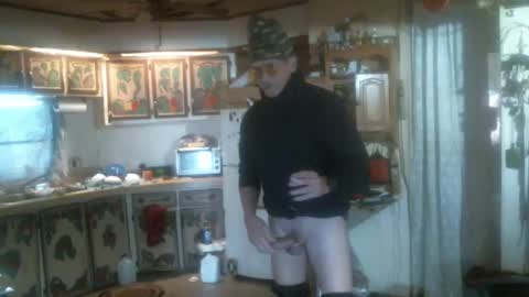 Snapshot of hardinhand44 chatting on 02-15-25, 06:55 john nobles online show from 02-15-25, 06:55