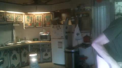 Snapshot of hardinhand44 chatting on 03-08-25, 12:22 john nobles online show from 03-08-25, 12:22