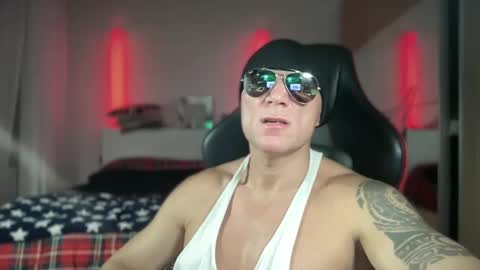 Snapshot of hardmattsteel chatting on 12-14-24, 03:40 MATTSTEEL - ITALIAN STALLION online show from 12-14-24, 03:40