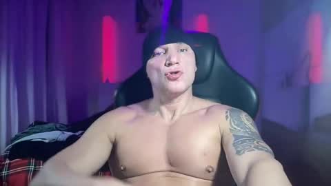 Snapshot of hardmattsteel chatting on 02-10-25, 12:41 MATTSTEEL - ITALIAN STALLION online show from 02-10-25, 12:41