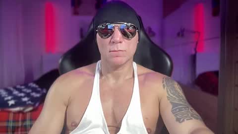 Snapshot of hardmattsteel chatting on 02-13-25, 10:43 MATTSTEEL - ITALIAN STALLION online show from 02-13-25, 10:43