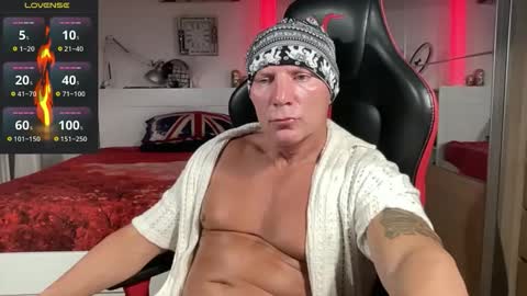 Snapshot of hardmattsteel chatting on 09-13-25, 11:37 MATTSTEEL - ITALIAN STALLION online show from 09-13-25, 11:37