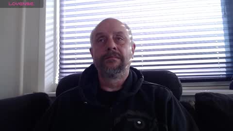 Snapshot of hardmrlazy chatting on 02-23-25, 01:42 MrLazy online show from 02-23-25, 01:42